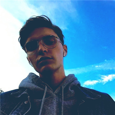 Avatar de Felipe Azevedo